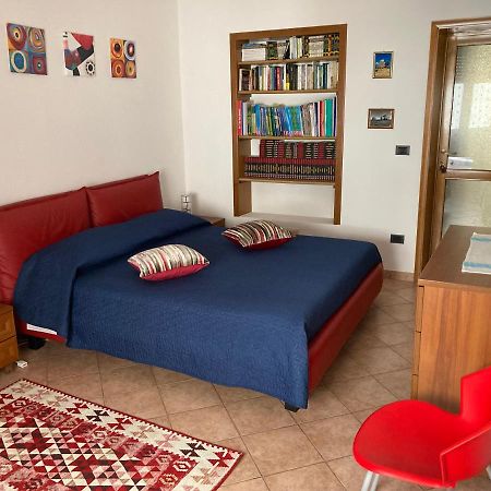 סאסארי B&B Marsiglia מראה חיצוני תמונה