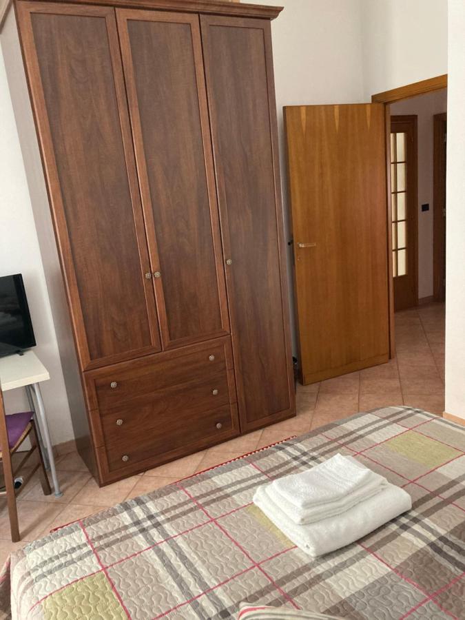 סאסארי B&B Marsiglia מראה חיצוני תמונה