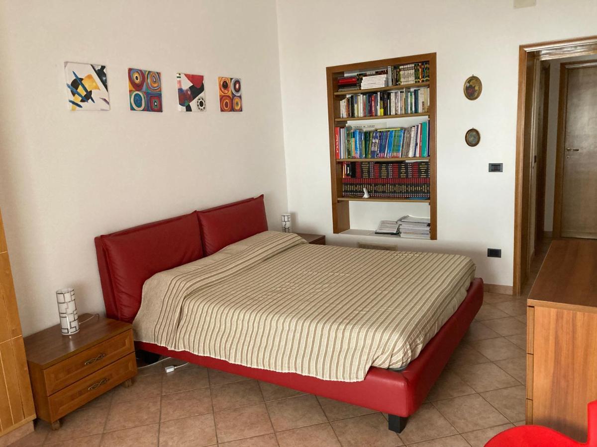 סאסארי B&B Marsiglia מראה חיצוני תמונה